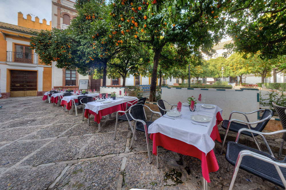 Hotel Dona Lina Sevilha Exterior foto